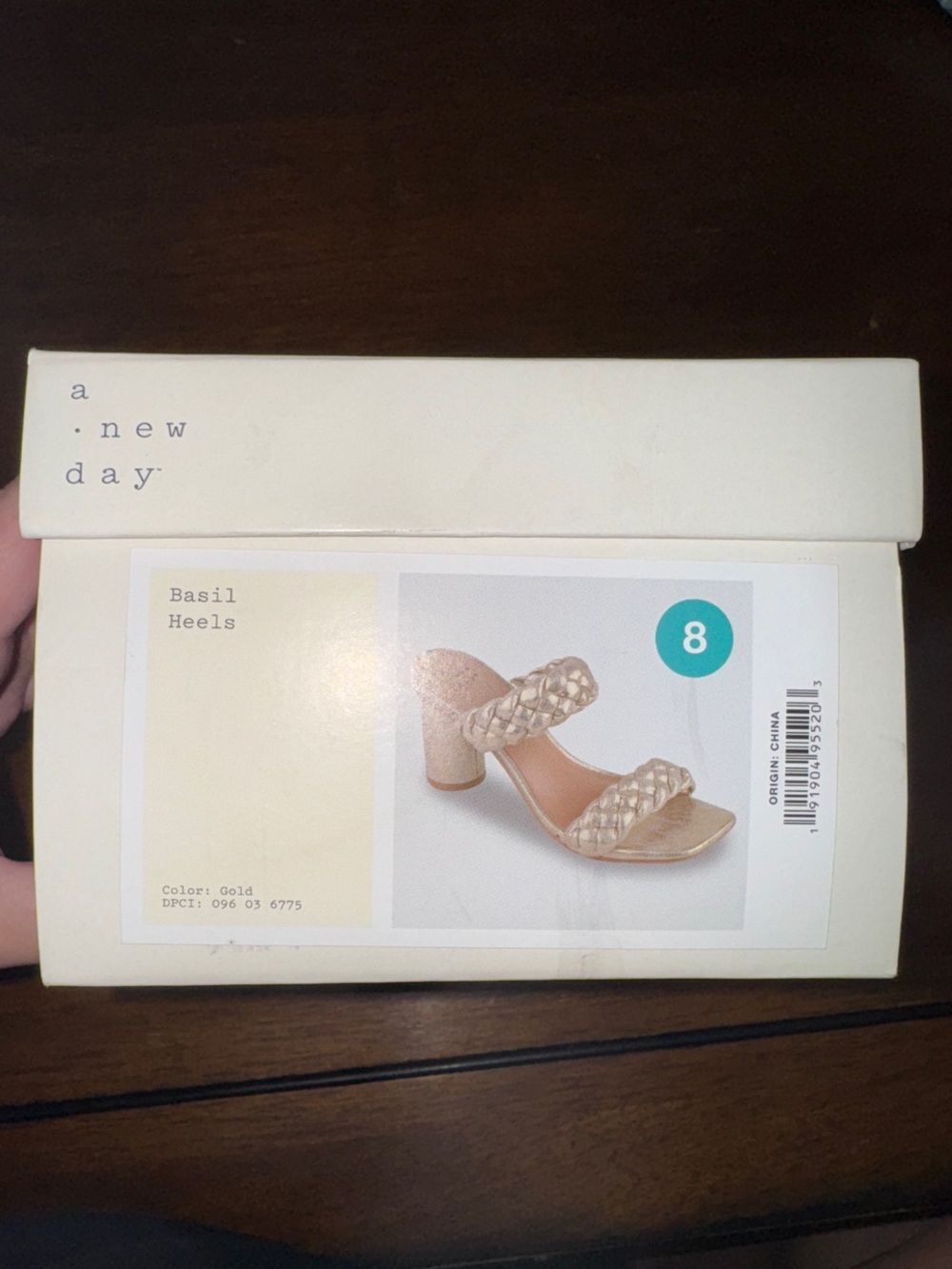 NWT & Box A new day Metallic Gold Braided Double-Strap Heeled Sandals - Picture 6 of 6